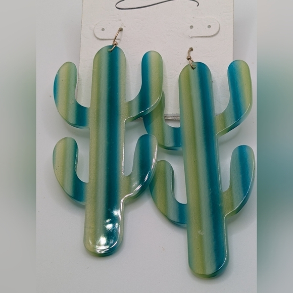 Large Cactus earrings acrylic - Picture 3 of 4